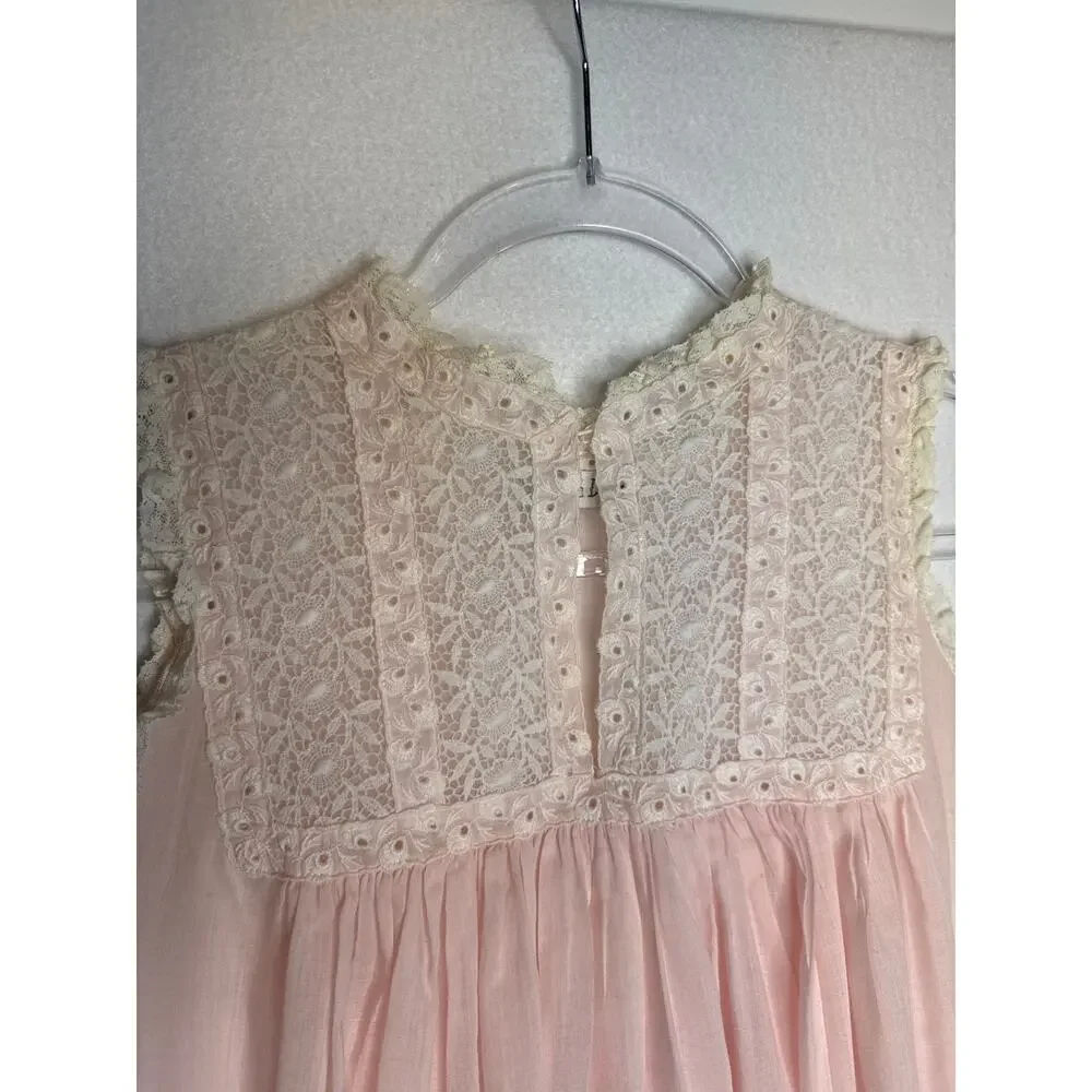 1960s Christian Dior Baby Pink Lace Trim Nightgown Embroidered size medium